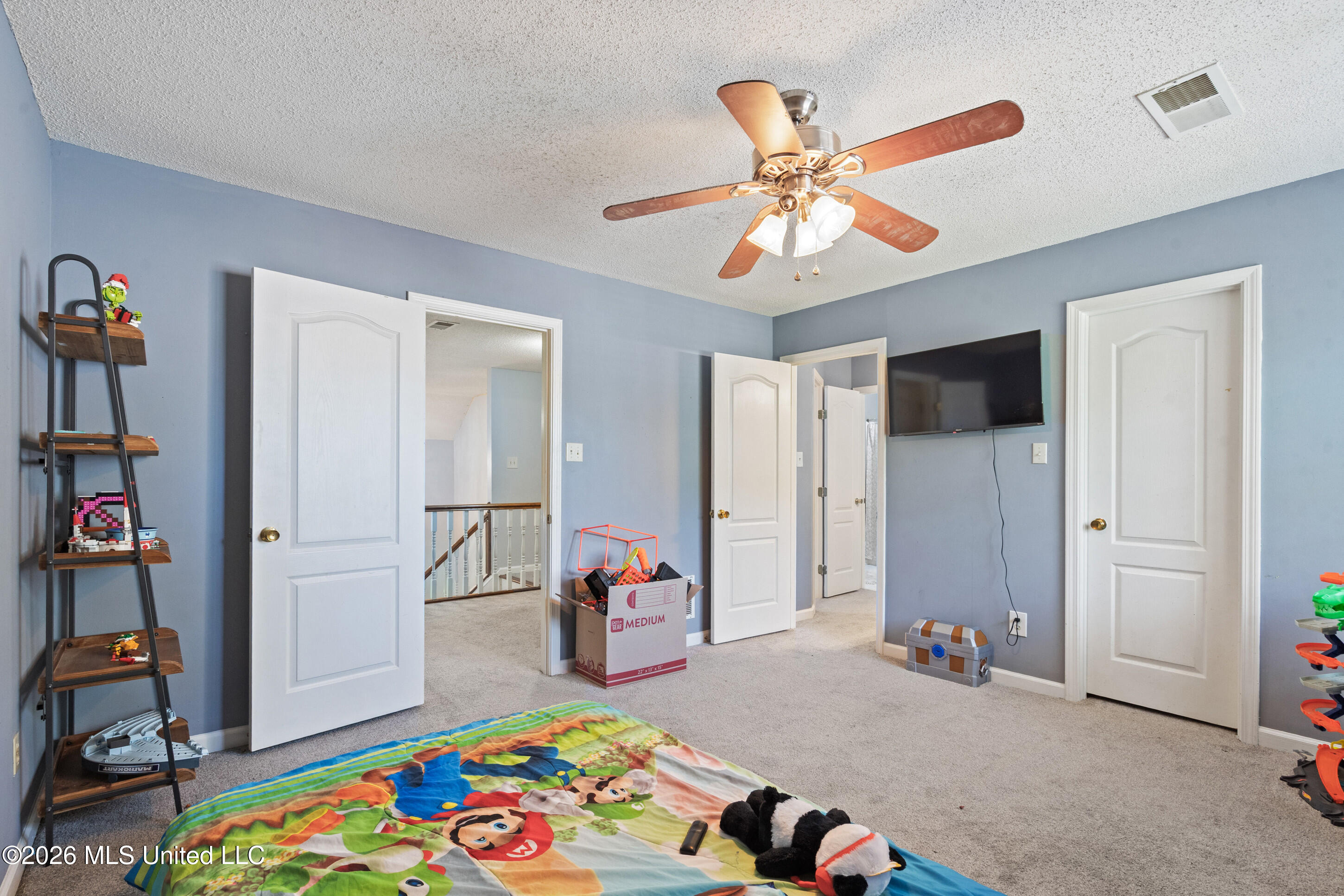 6460 Autumn Oaks Drive Property Photo 32