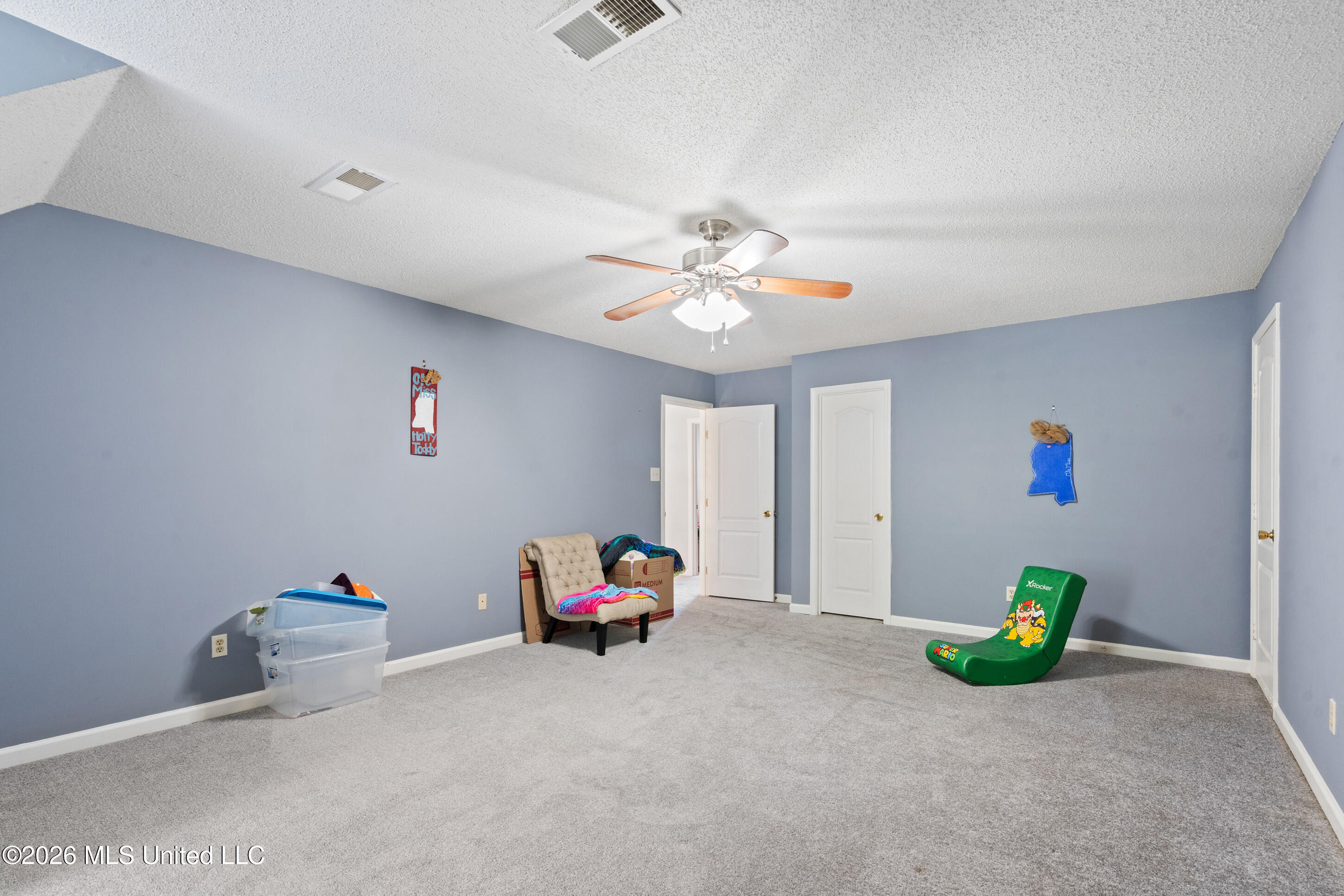 6460 Autumn Oaks Drive Property Photo 34