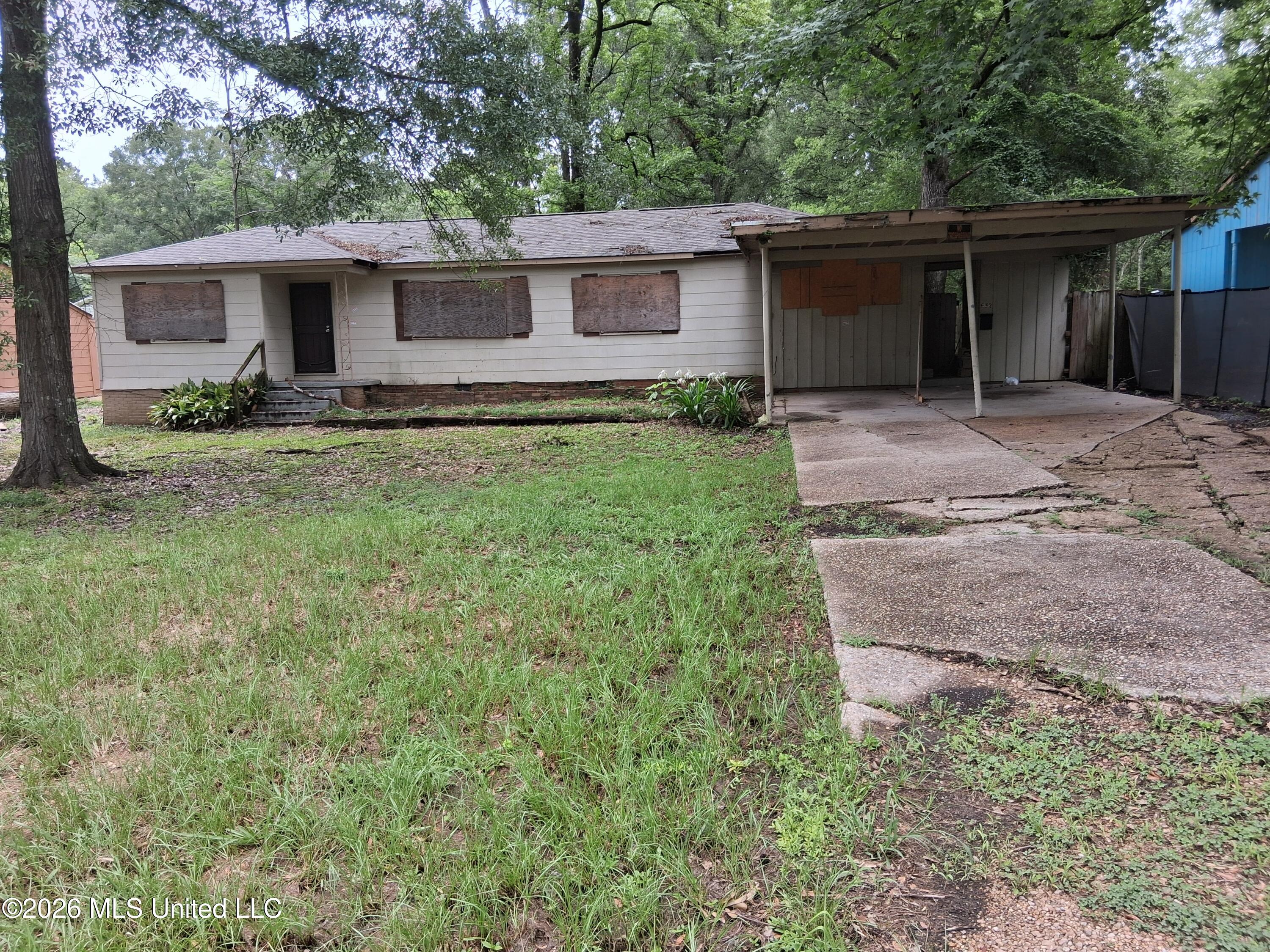 632 Cooper Road Property Photo 1