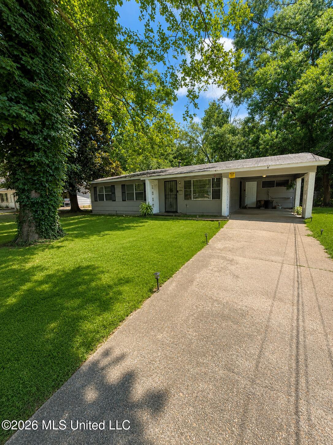 1032 Maria Drive Property Photo 1