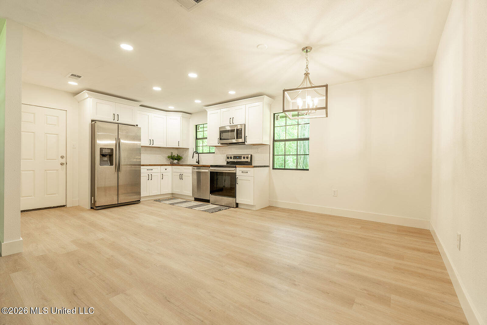 809 Jarrell Street Property Photo 15