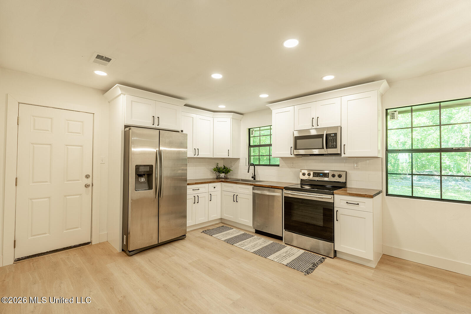 809 Jarrell Street Property Photo 16