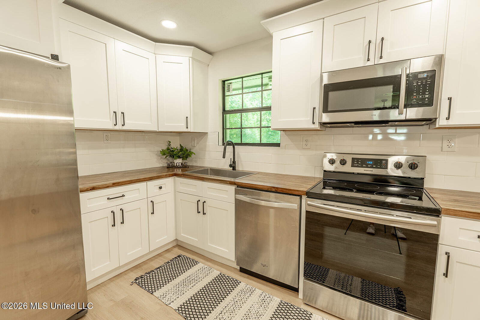 809 Jarrell Street Property Photo 18