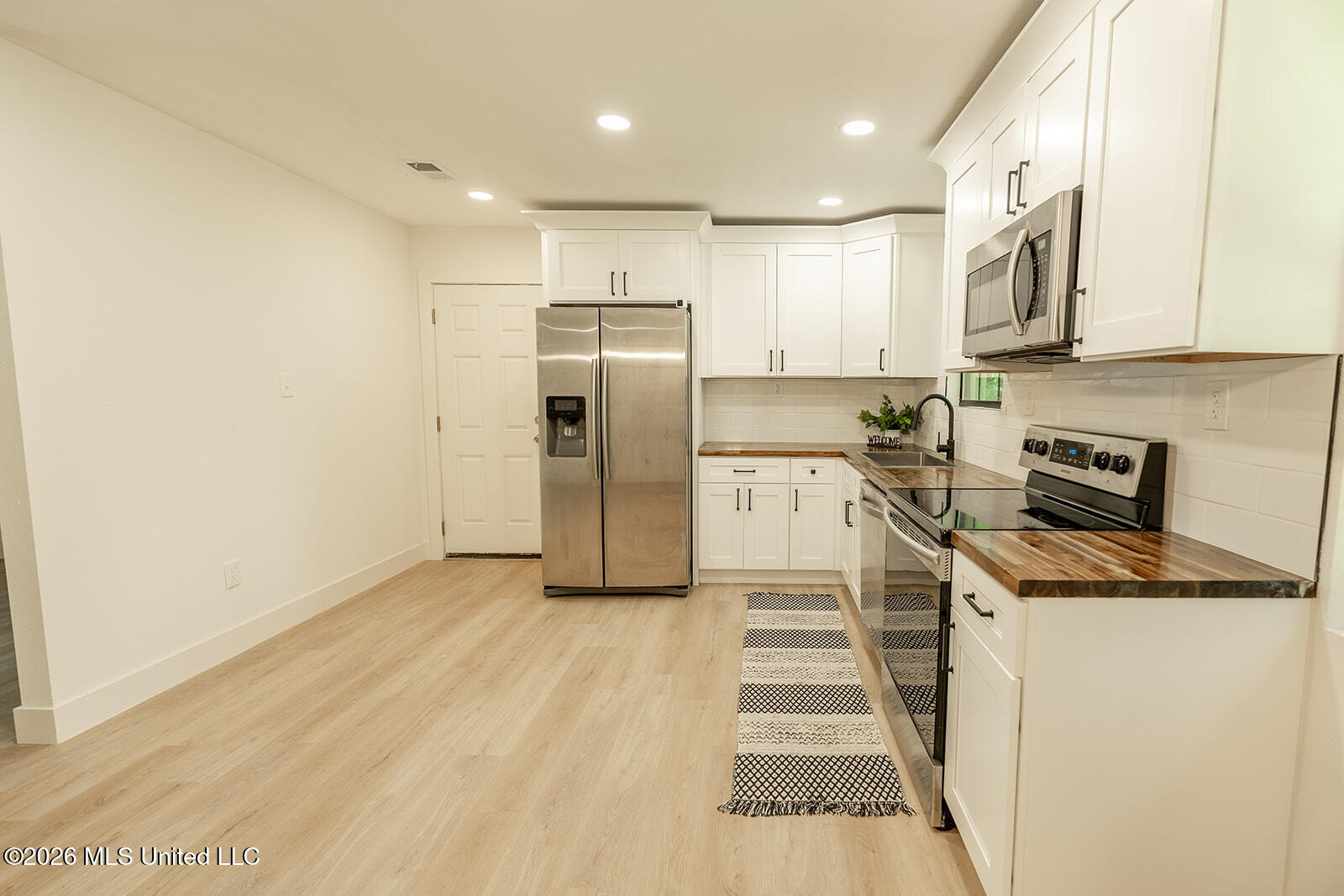 809 Jarrell Street Property Photo 19