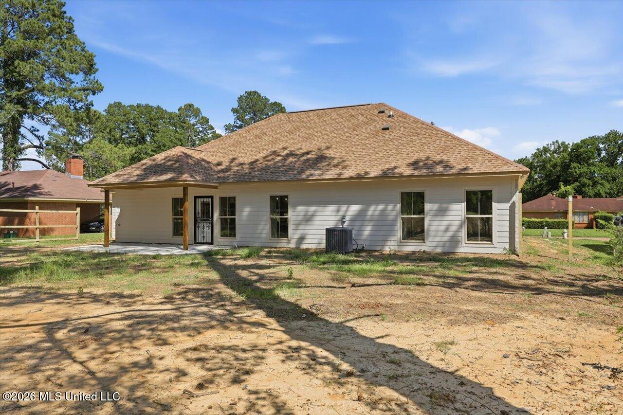 280 Fairfield Drive Property Photo 34