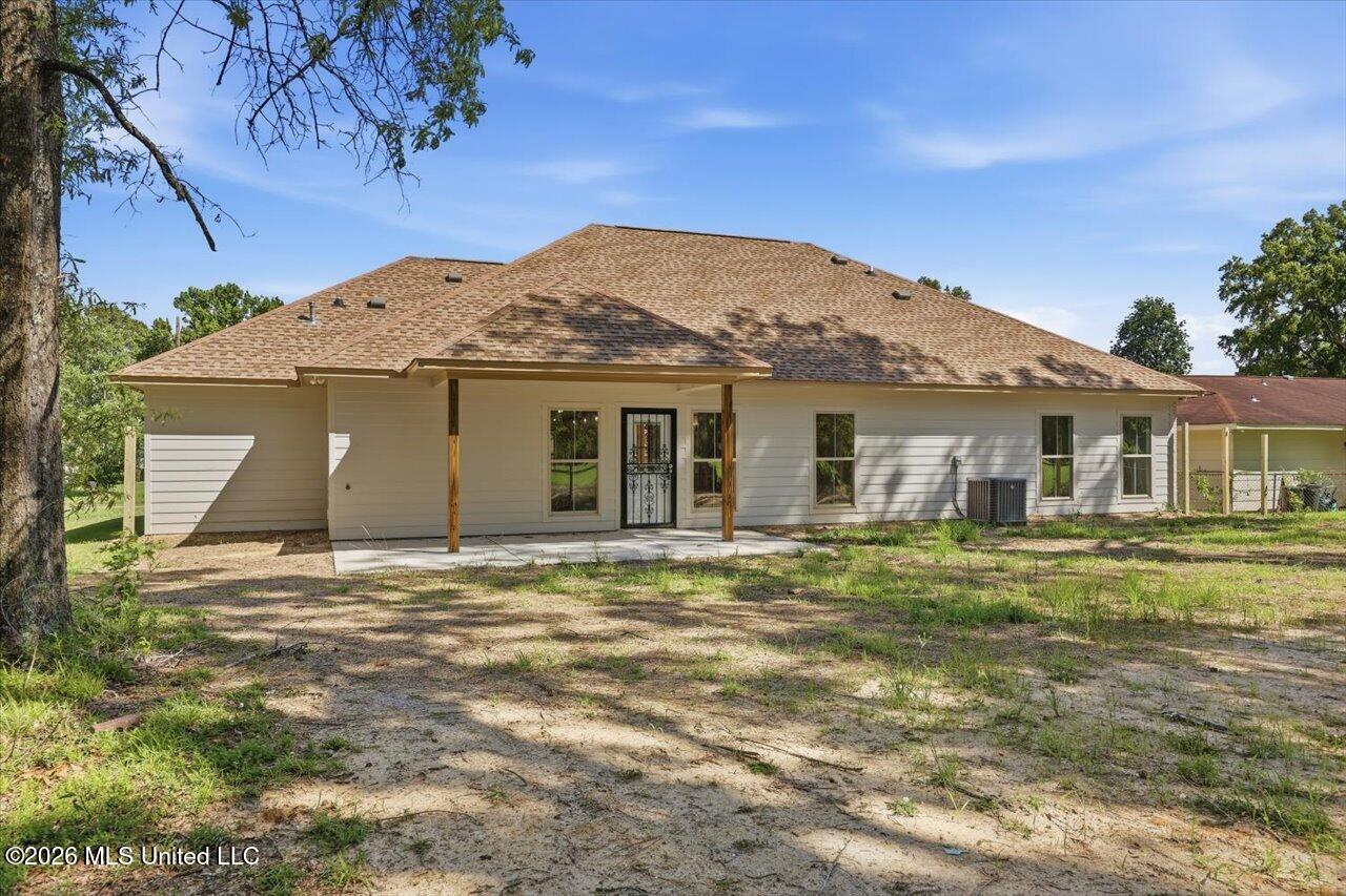 280 Fairfield Drive Property Photo 35
