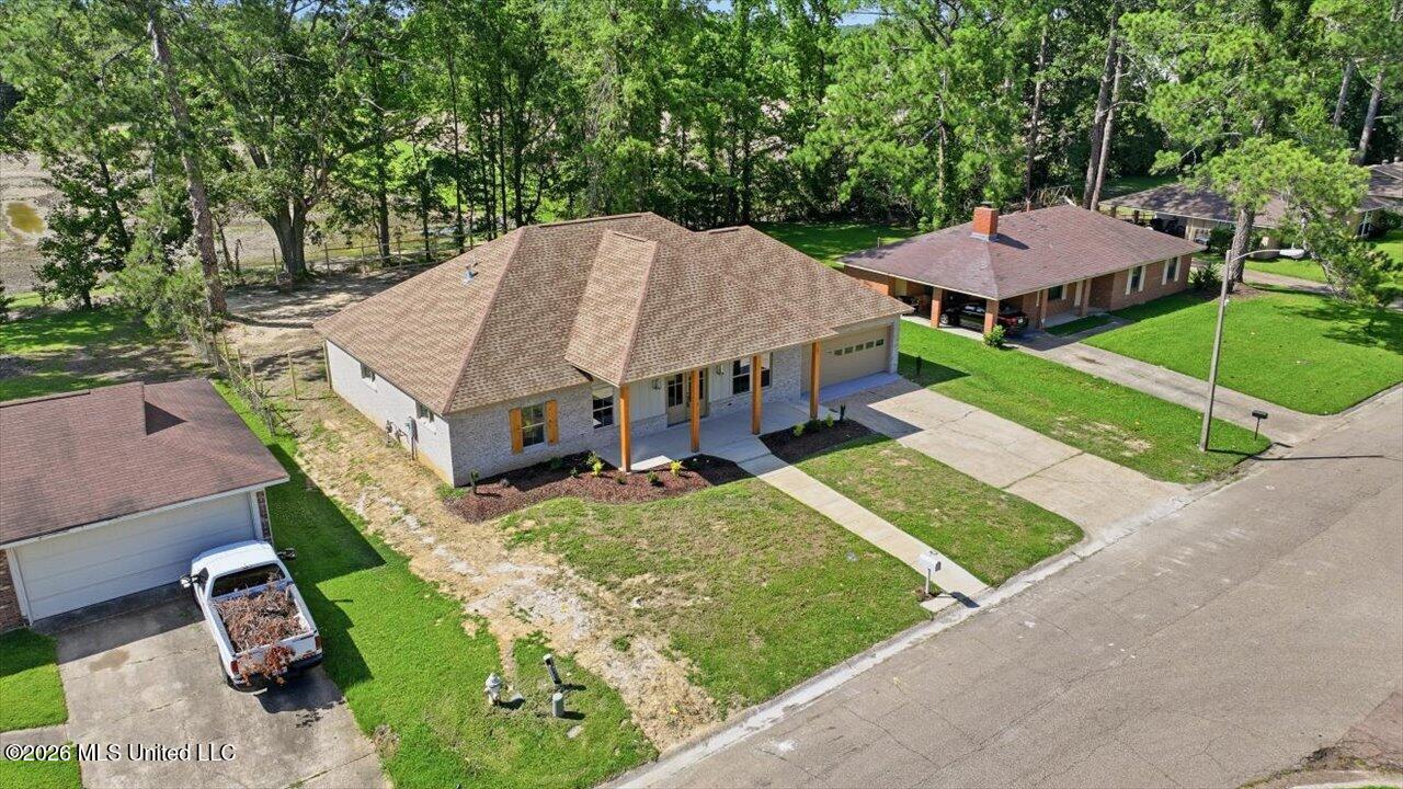 280 Fairfield Drive Property Photo 41