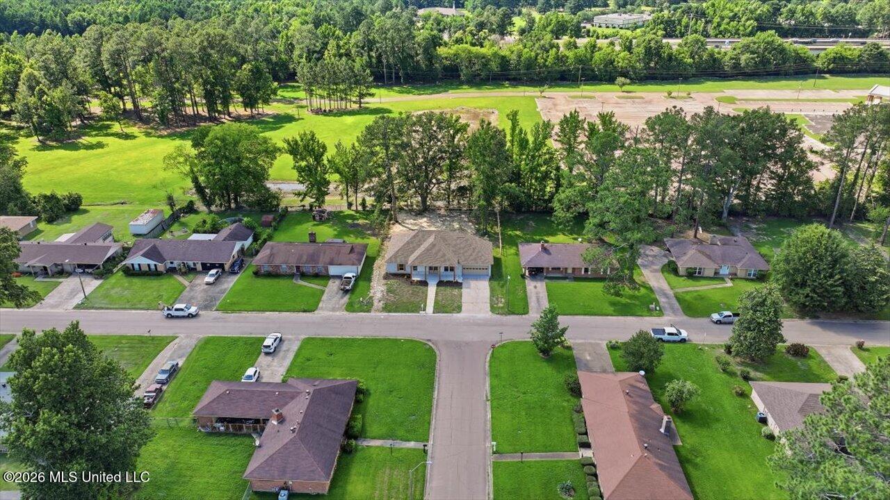 280 Fairfield Drive Property Photo 46