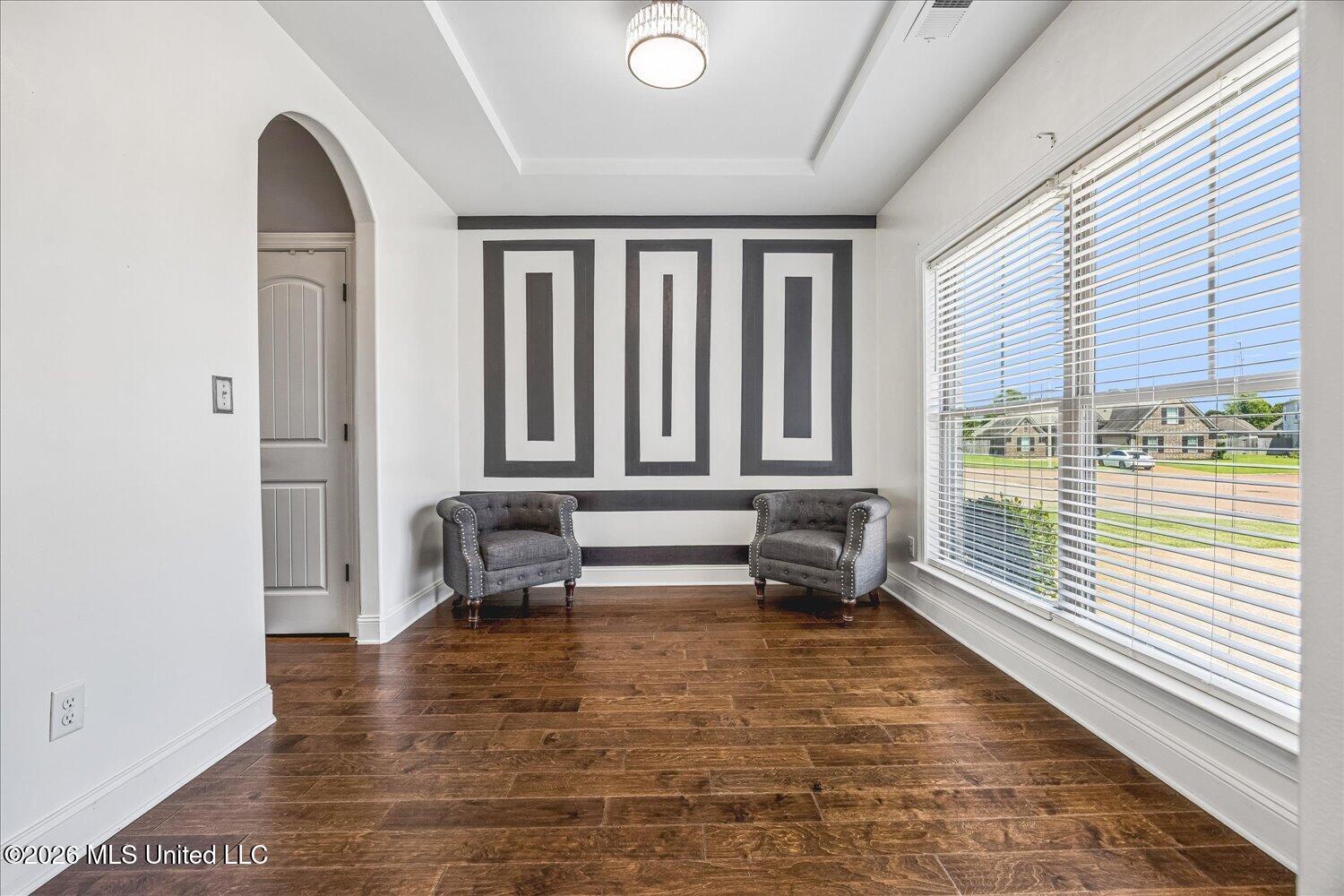 2606 Summer Knoll Drive Property Photo 7