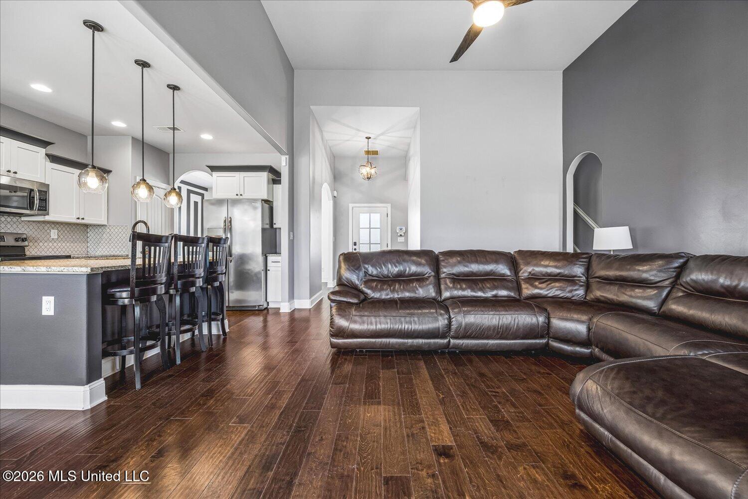 2606 Summer Knoll Drive Property Photo 10