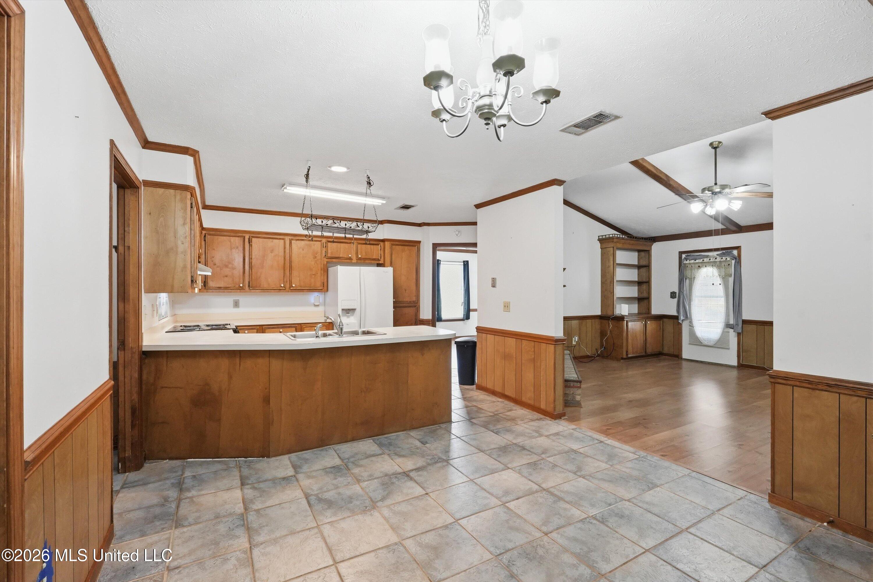 339 Barfield Drive Property Photo 10