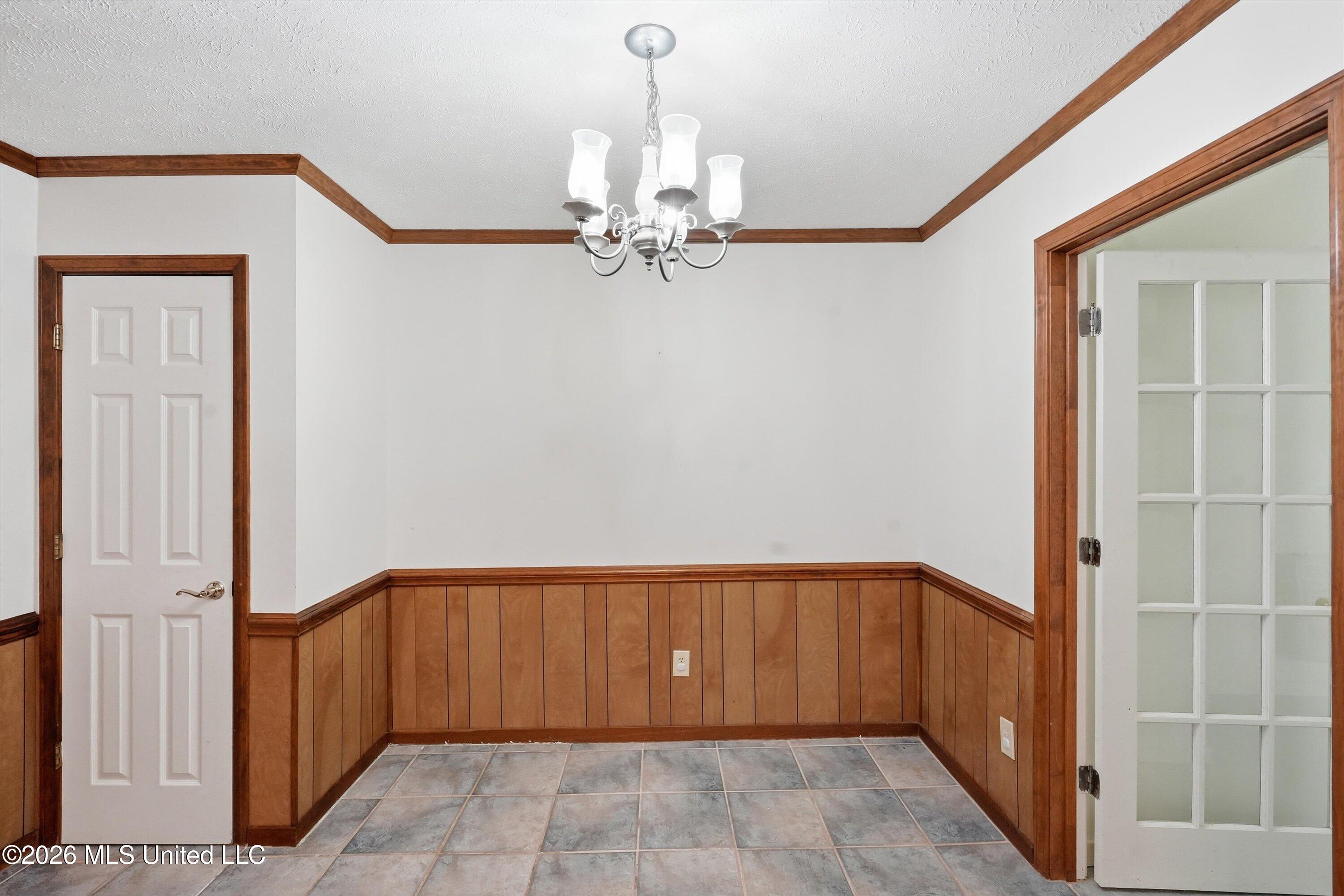 339 Barfield Drive Property Photo 11