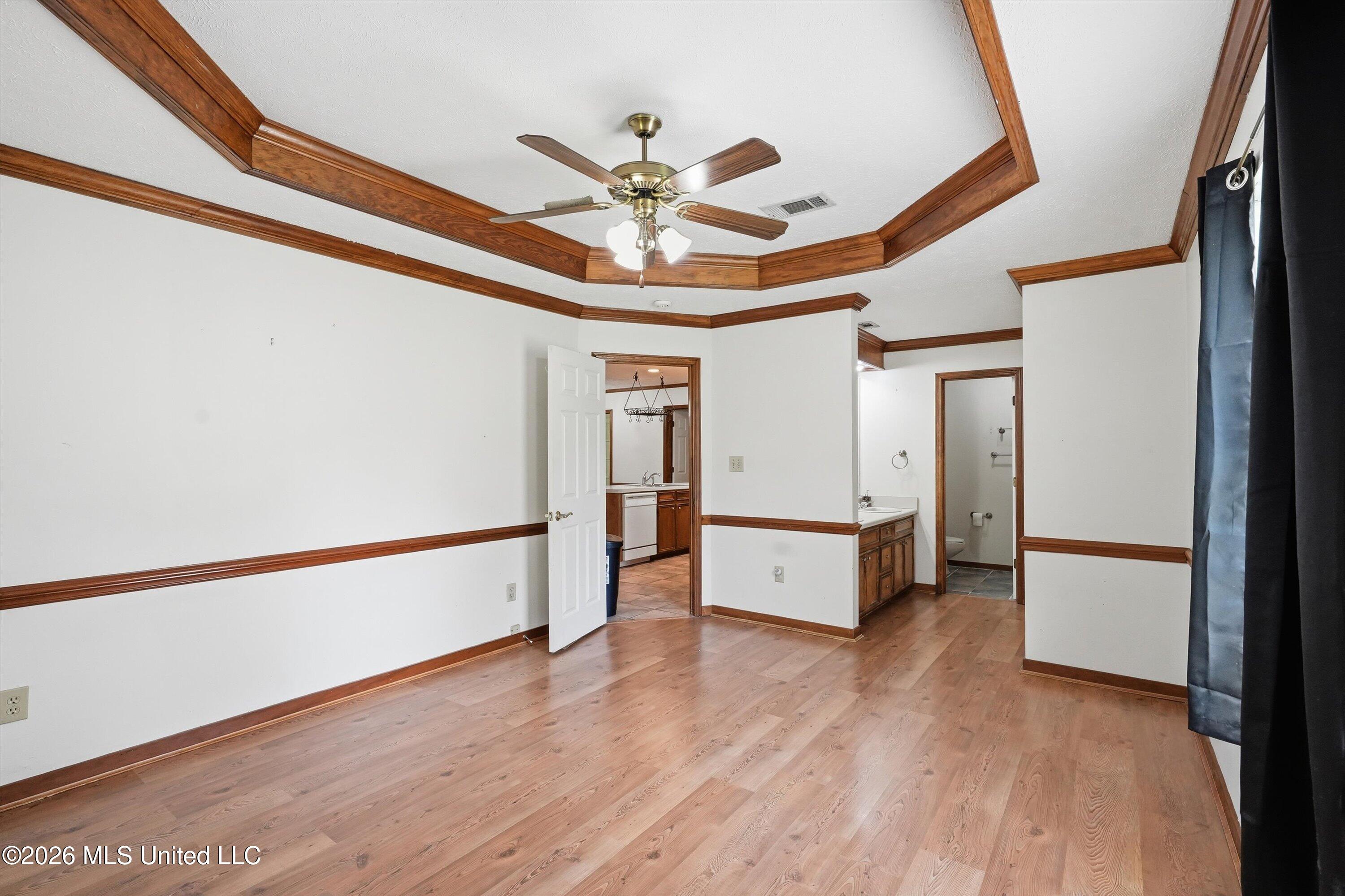 339 Barfield Drive Property Photo 17