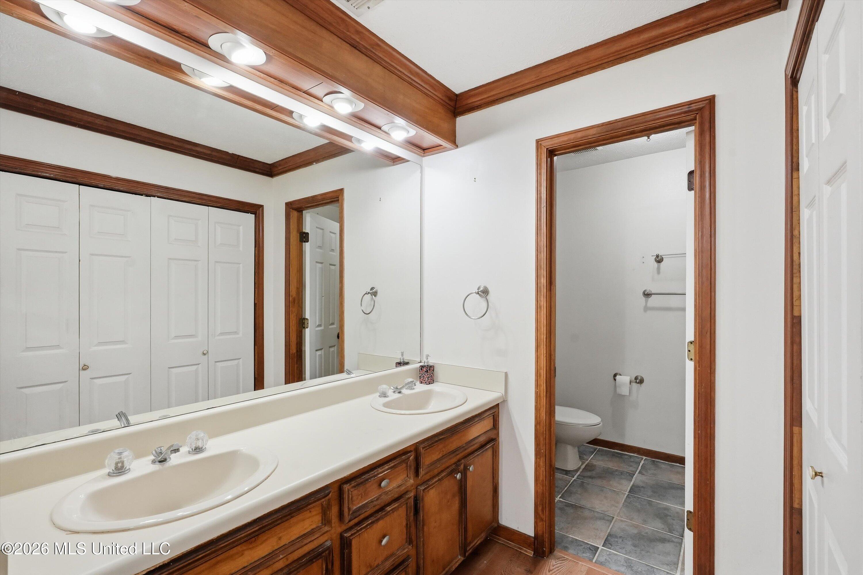339 Barfield Drive Property Photo 19