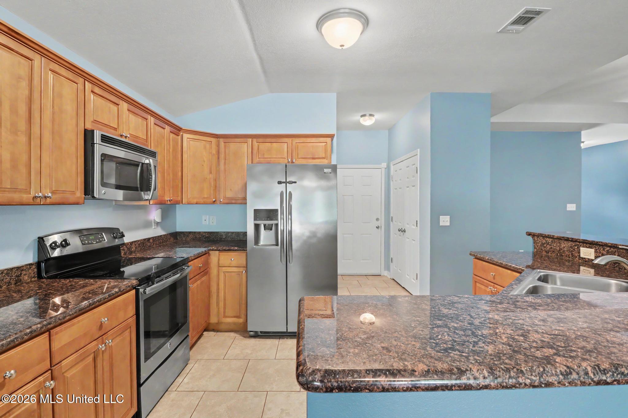 13267 Willow Oak Circle Property Photo 2