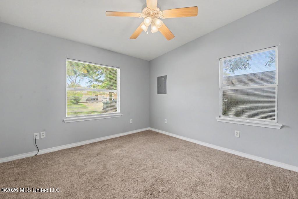 2607 Avenue B Property Photo 11