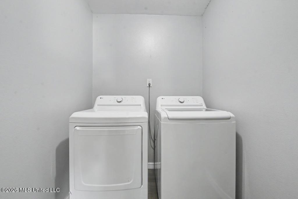 2607 Avenue B Property Photo 16