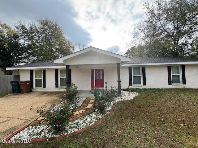 2225 Popps Ferry Road Property Photo 1