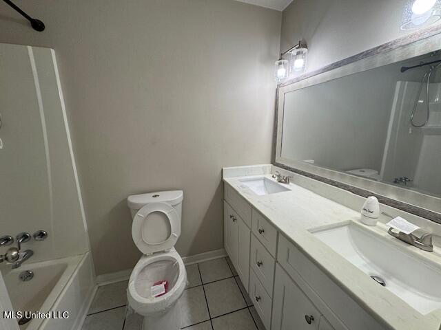 2225 Popps Ferry Road Property Photo 5
