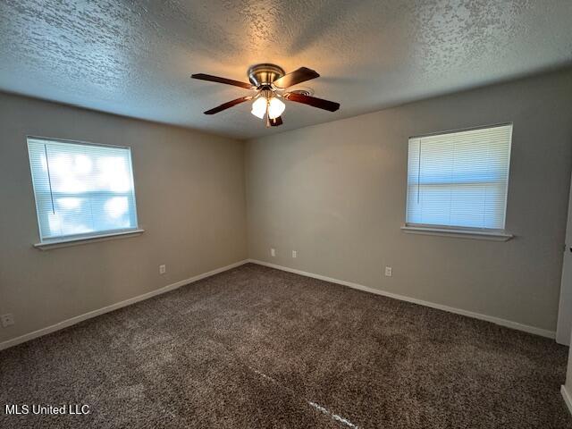 2225 Popps Ferry Road Property Photo 9