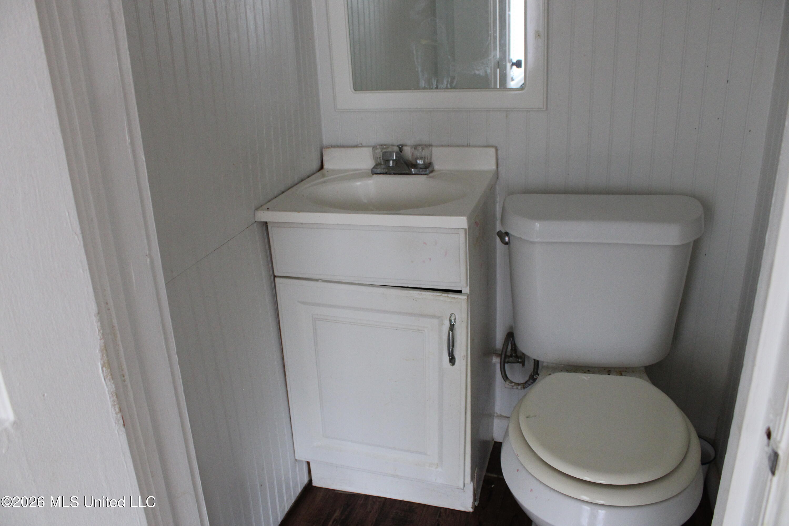 105 Cherry Avenue Property Photo 8