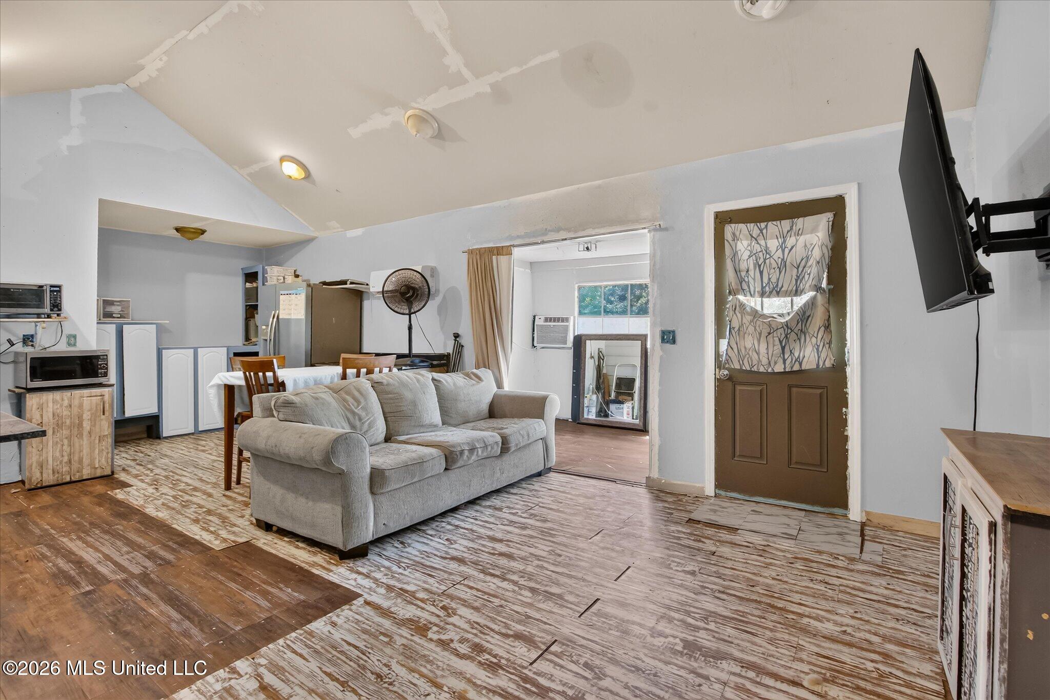 6299 Ball Park Road Property Photo 3