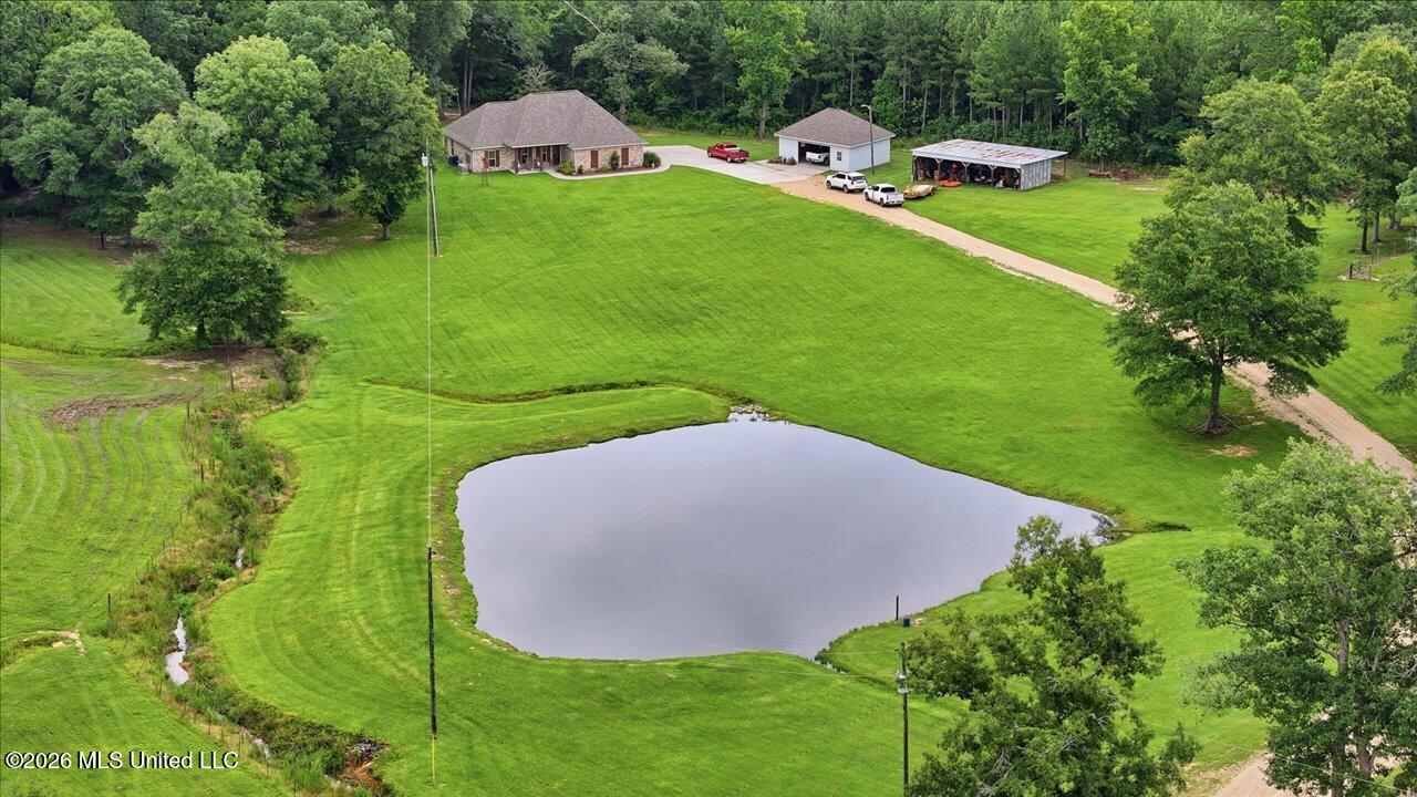 195 Allen Road Property Photo 1