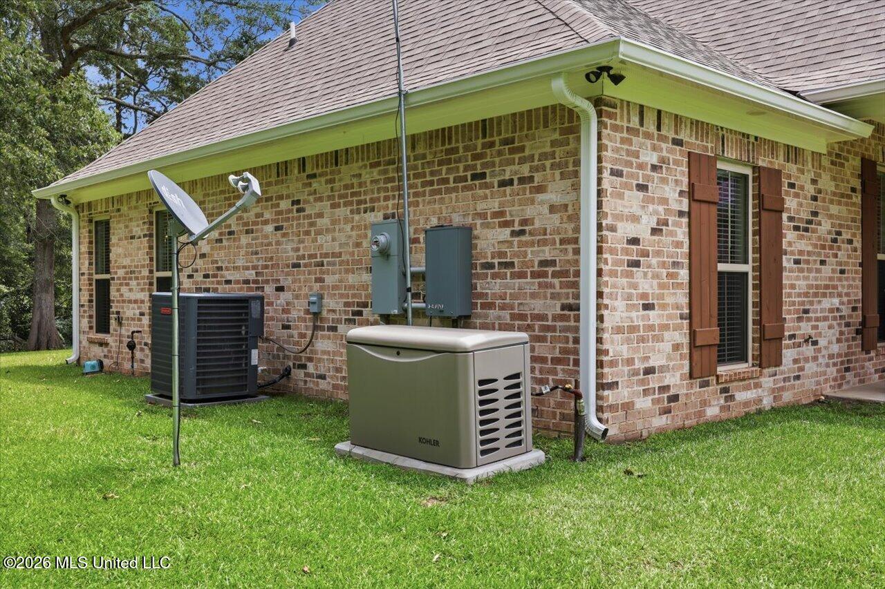 195 Allen Road Property Photo 37