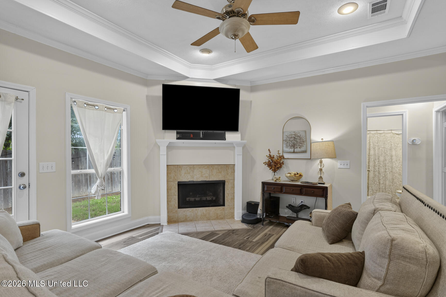 422 Oak Bend Property Photo 2