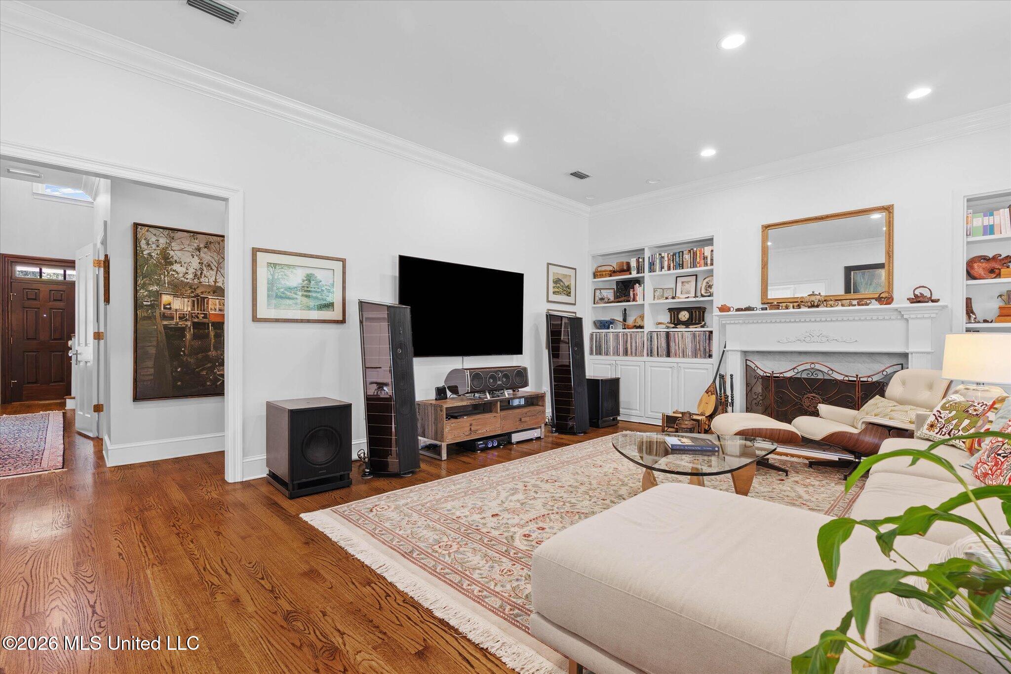 815 Grant Avenue Property Photo 17