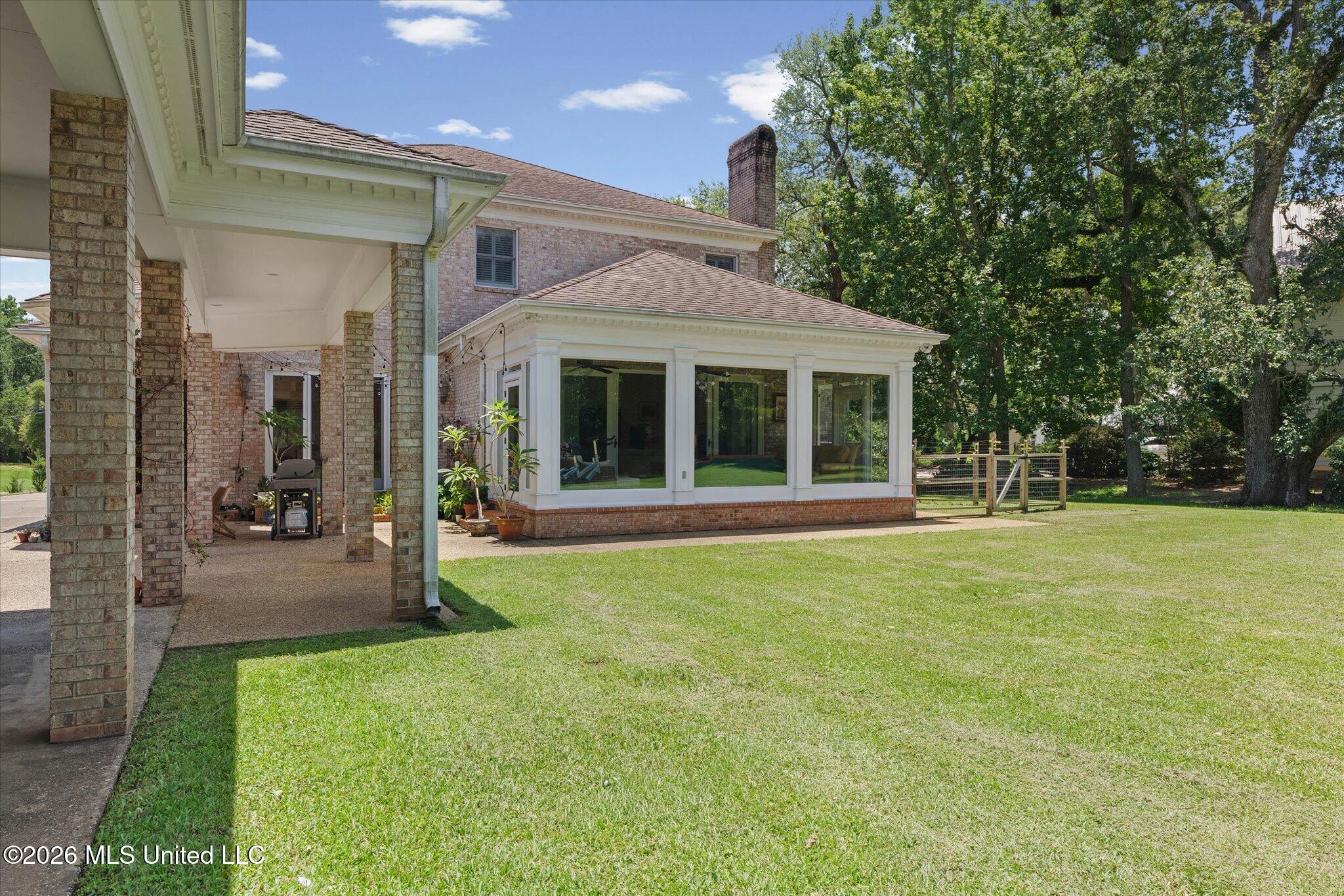815 Grant Avenue Property Photo 38