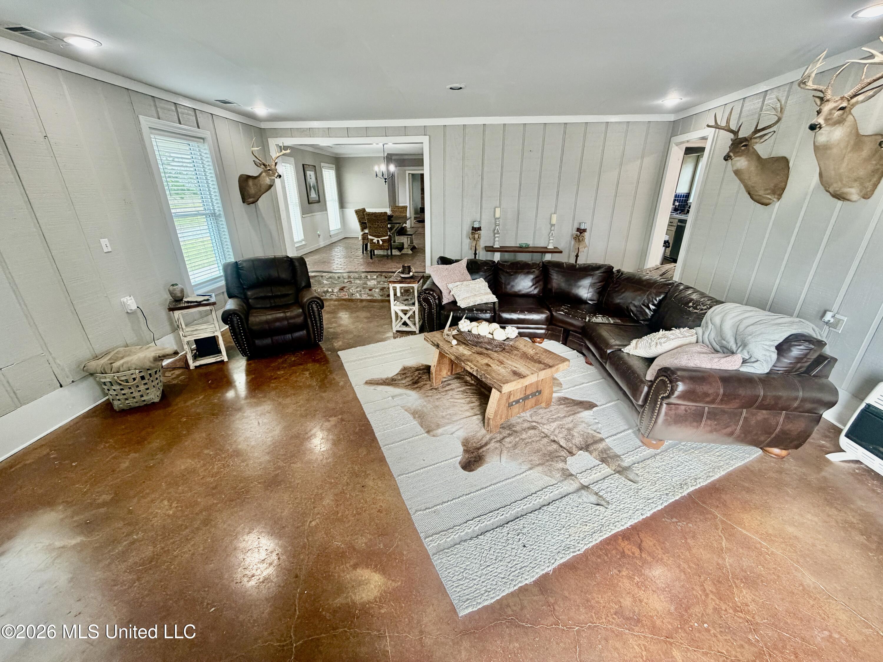 538 Evans Road Property Photo 2