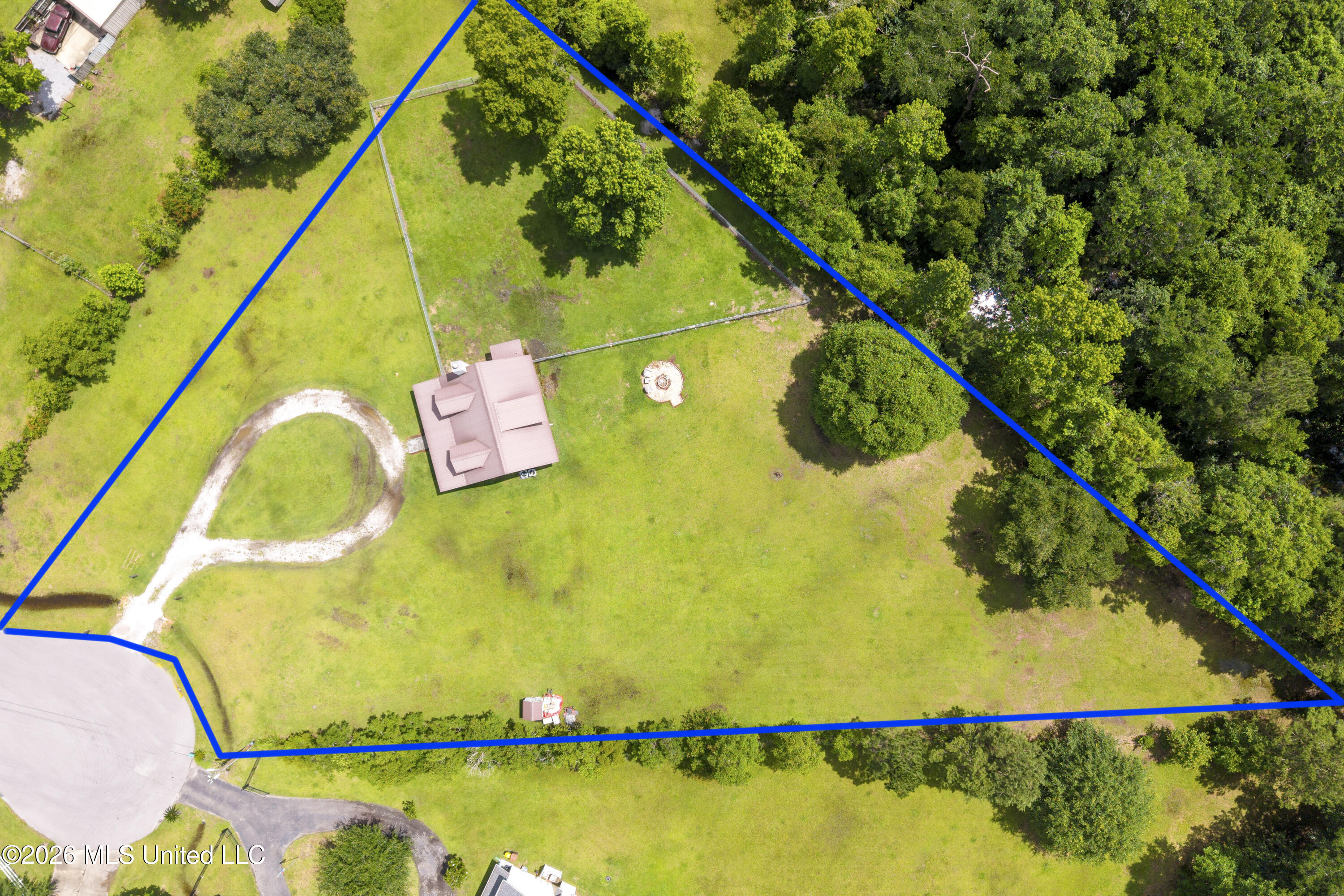 11729 Bell Avenue Property Photo 8