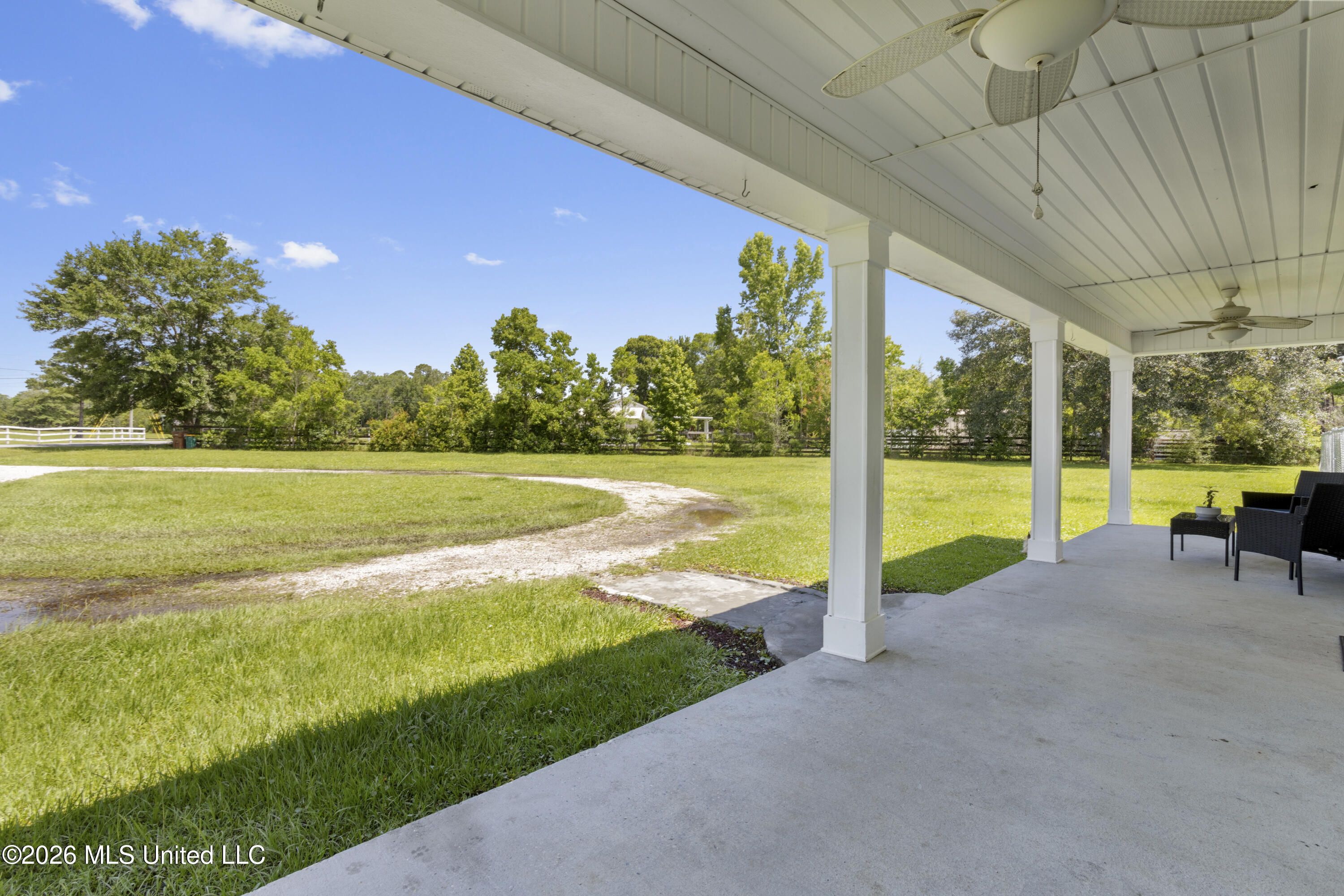 11729 Bell Avenue Property Photo 10