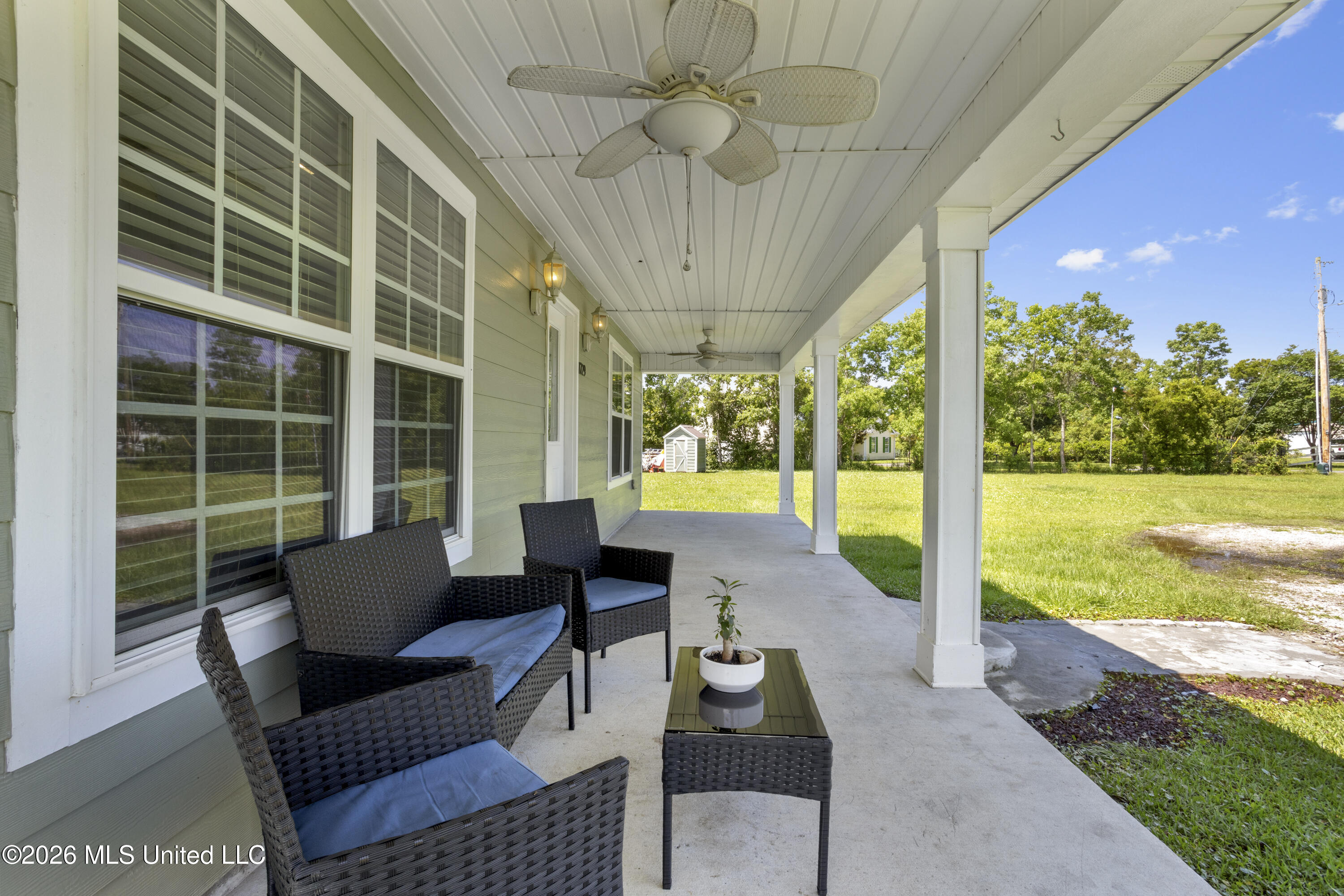 11729 Bell Avenue Property Photo 11