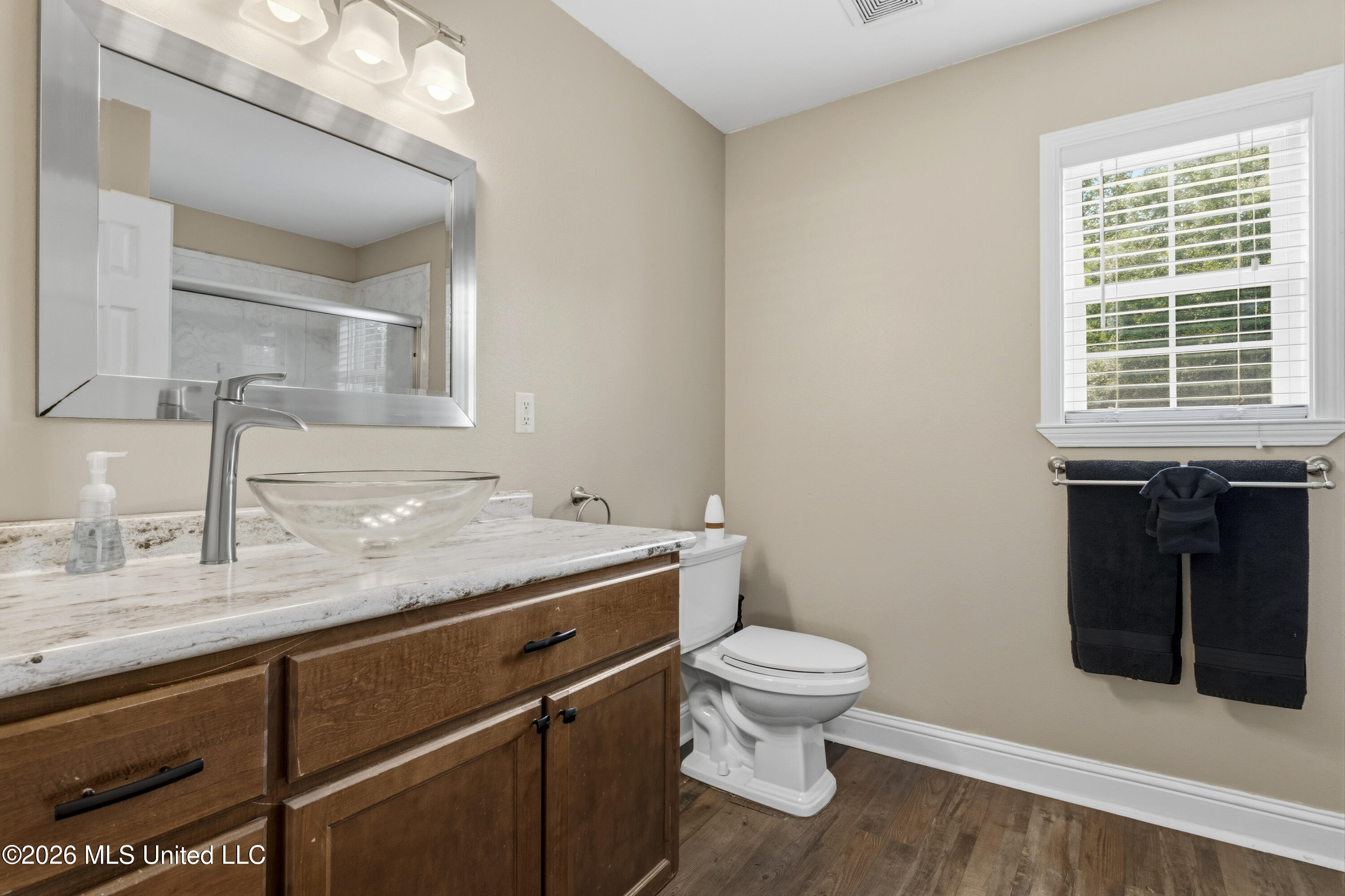 11729 Bell Avenue Property Photo 21