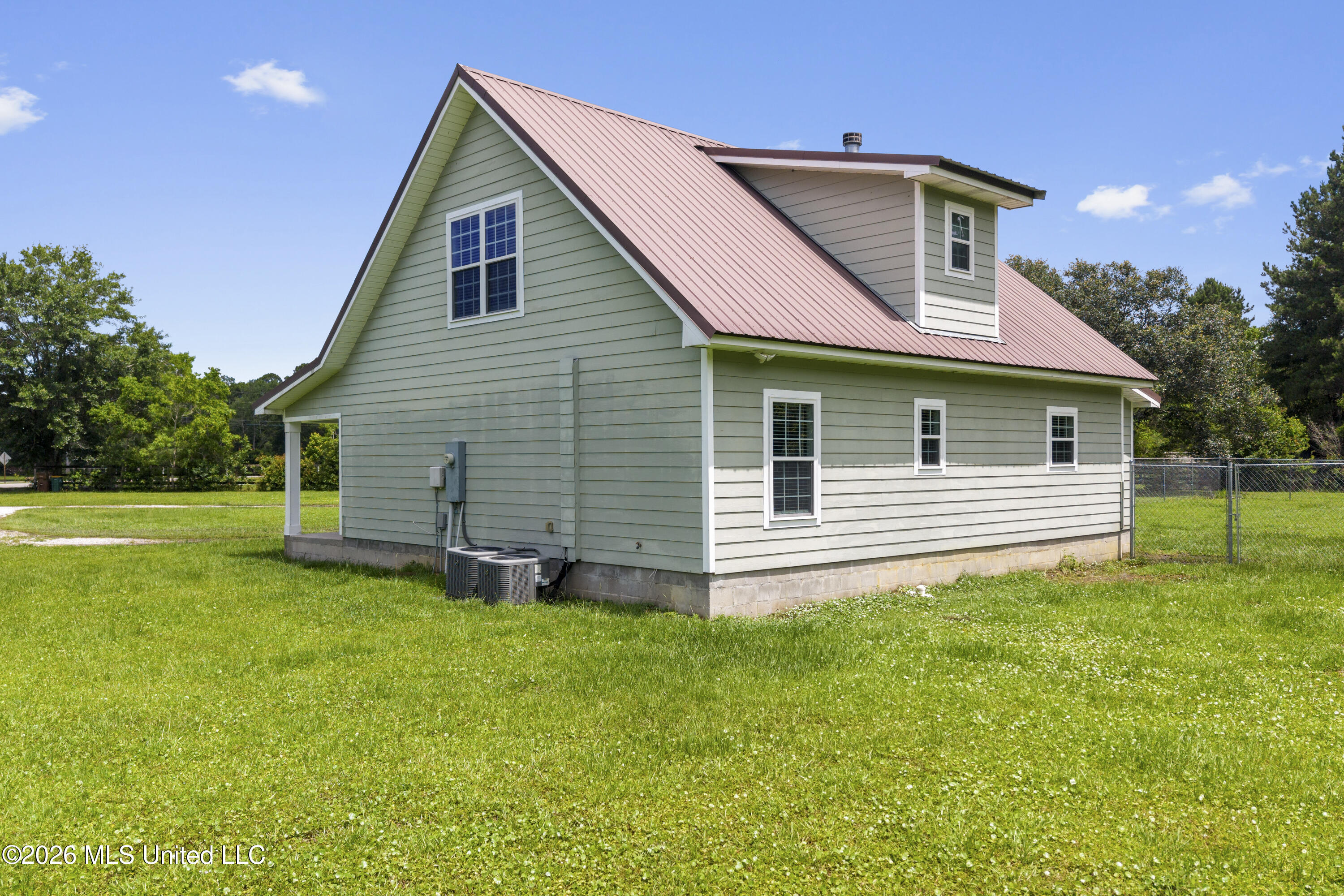 11729 Bell Avenue Property Photo 30