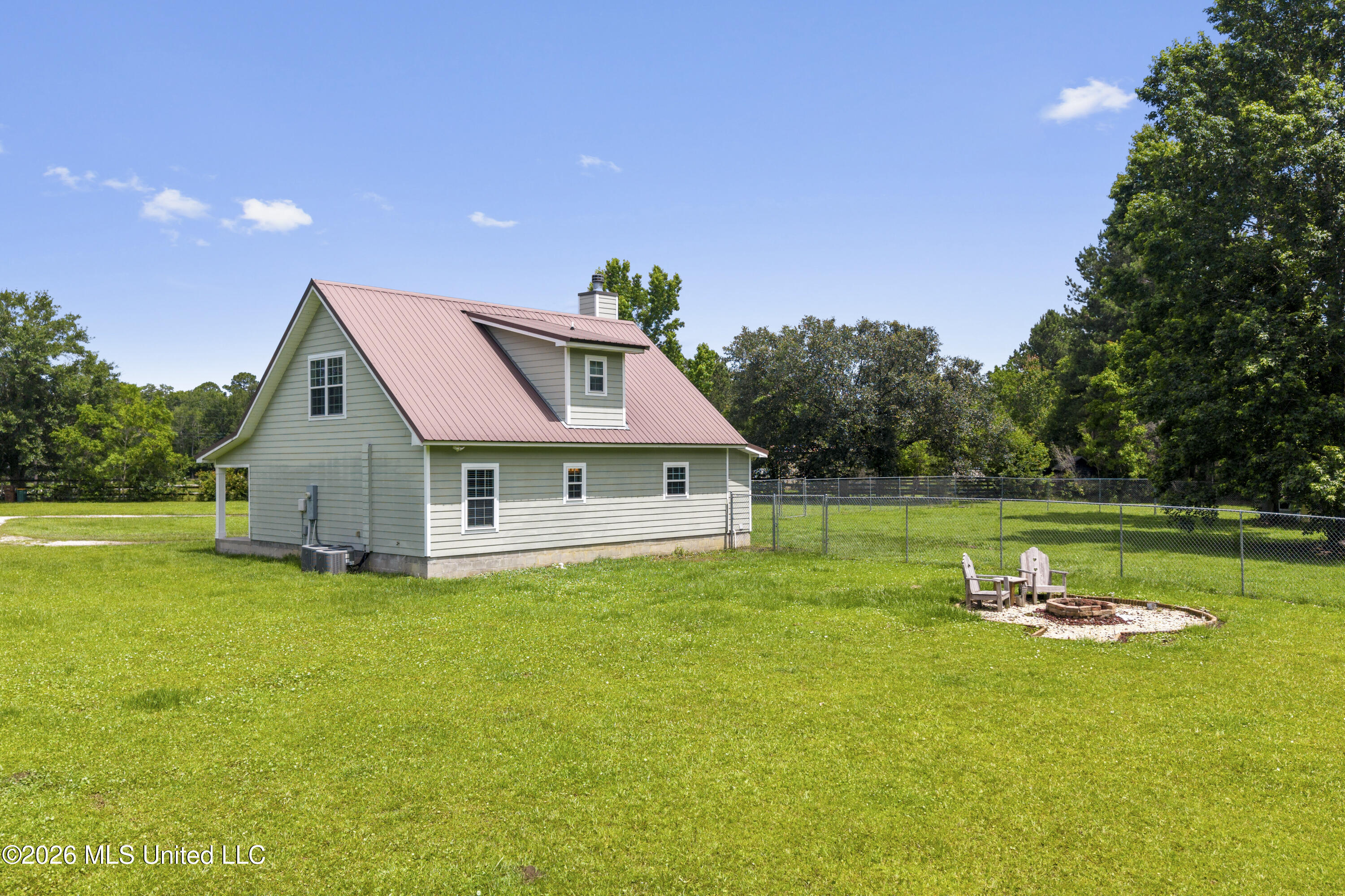 11729 Bell Avenue Property Photo 31