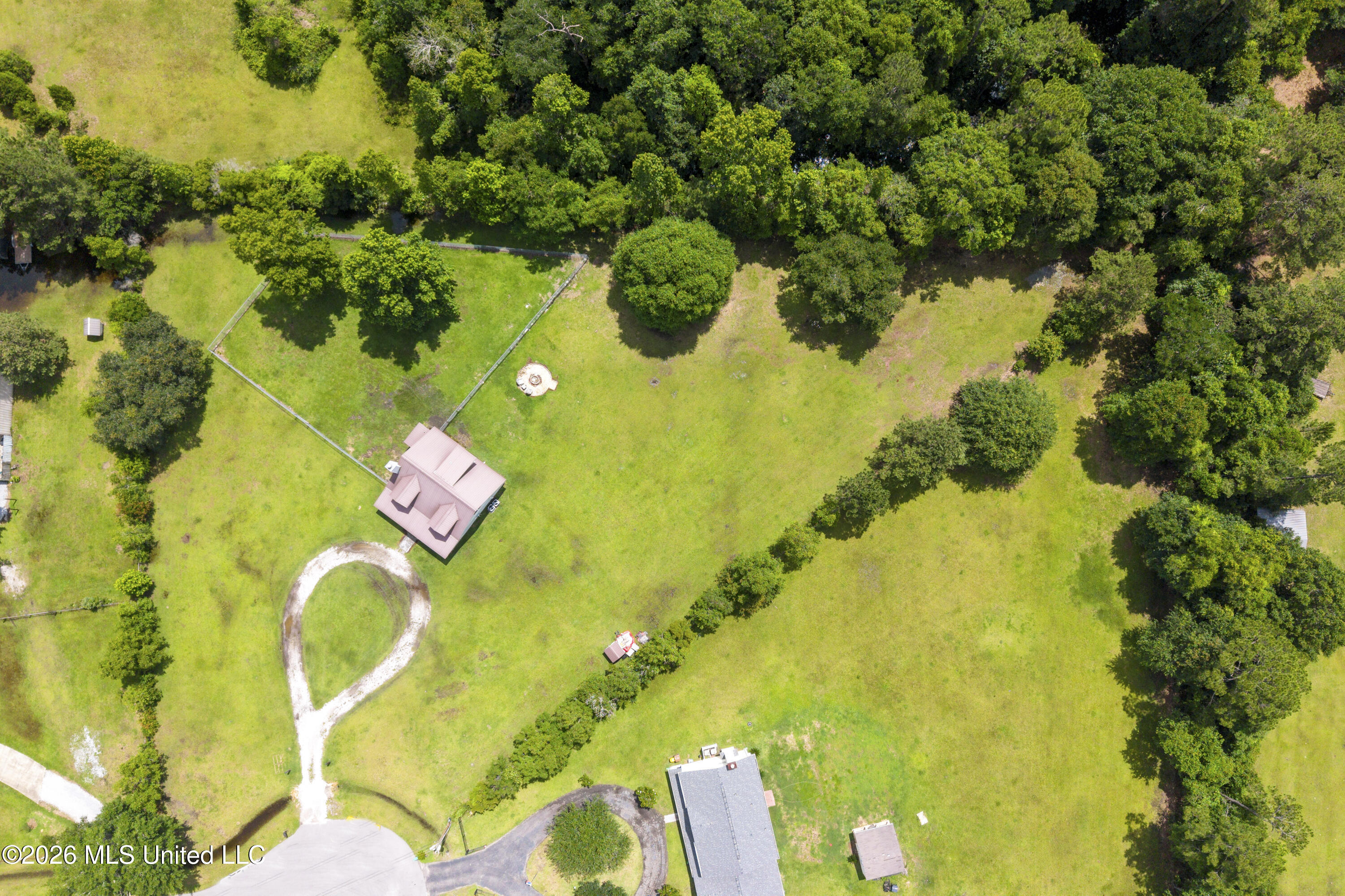 11729 Bell Avenue Property Photo 37