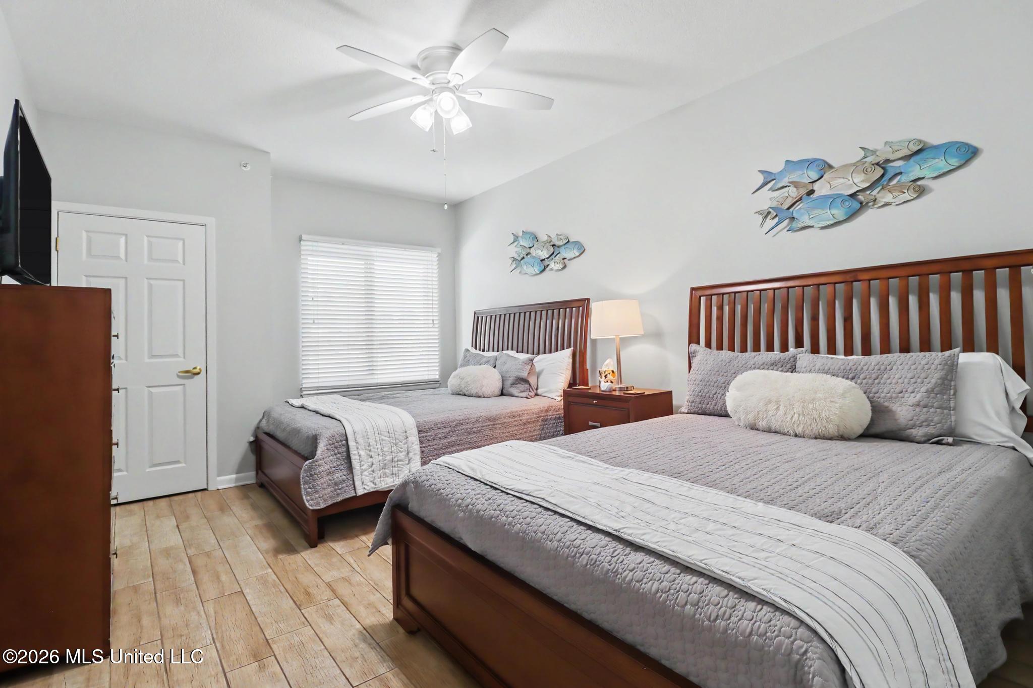 2230 Beach Drive Property Photo 6