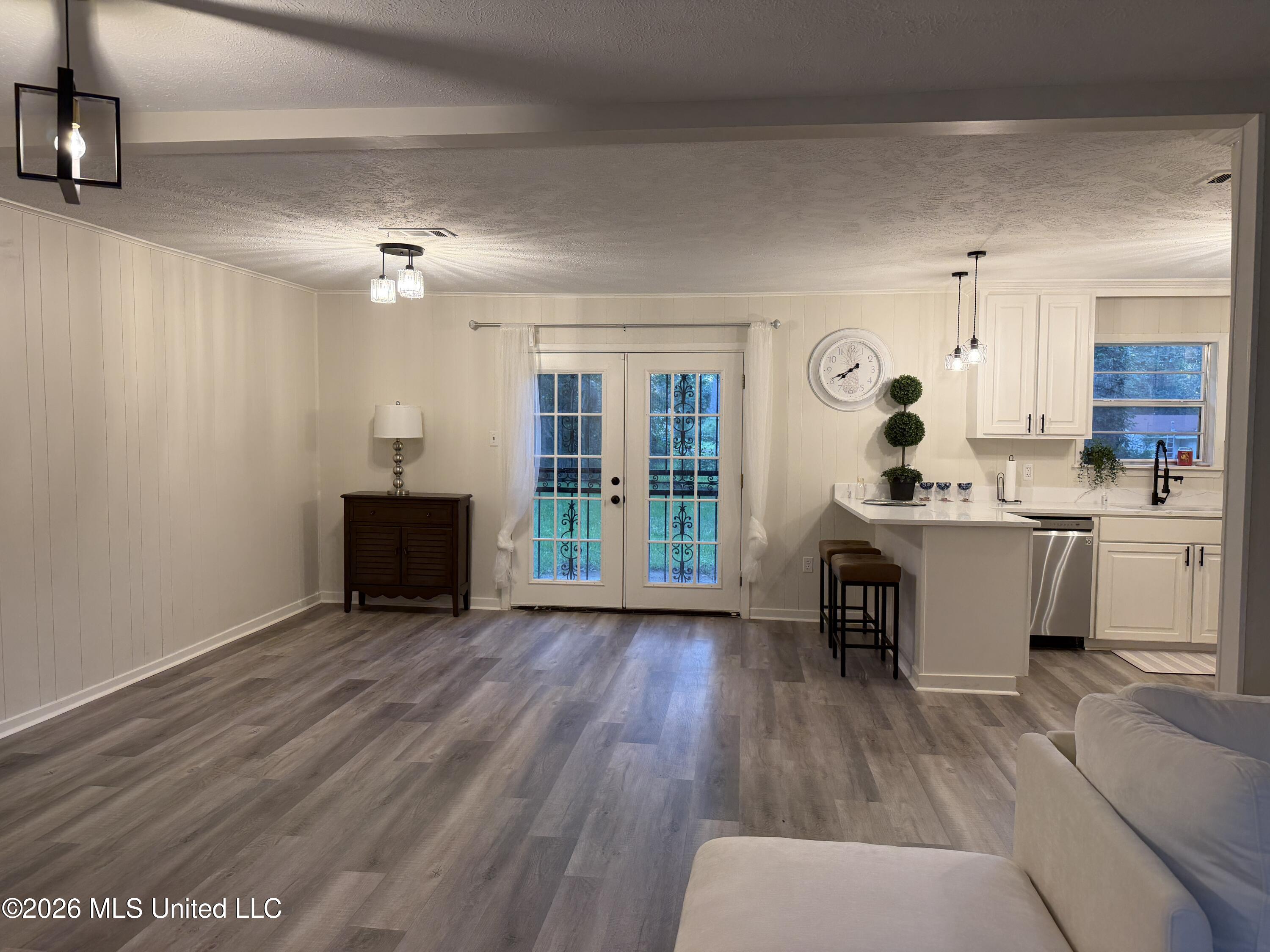 958 Watkins Place Property Photo 11