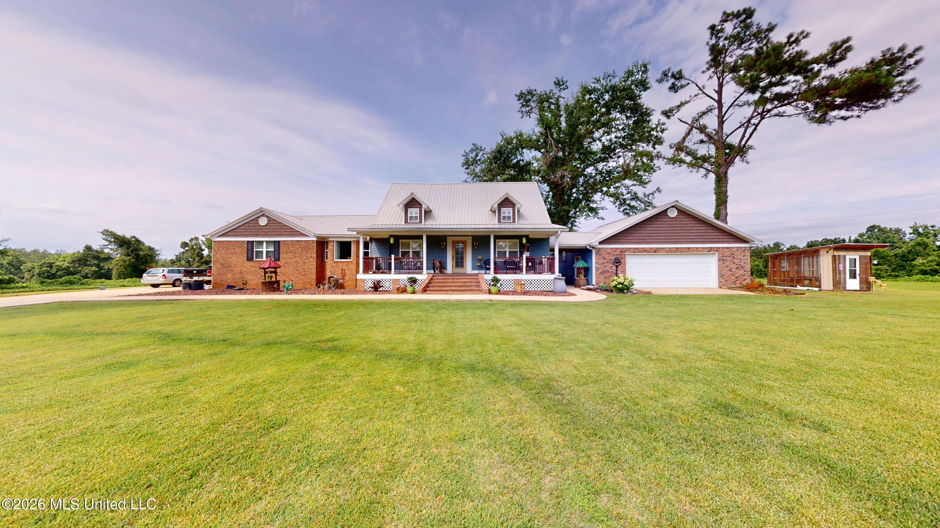 2420 County Road 719 Property Photo 1