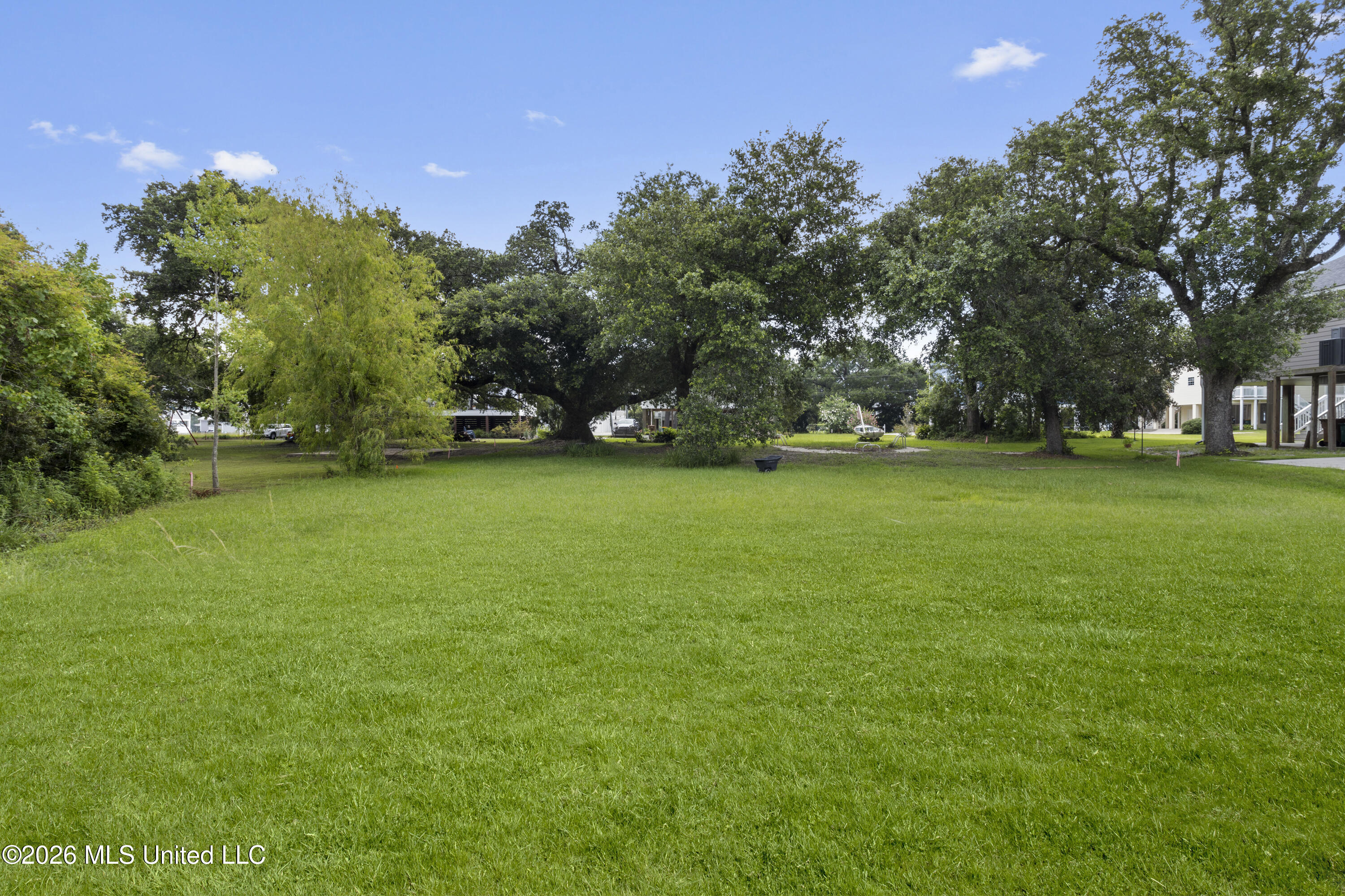 0 Elliot Avenue Property Photo 1