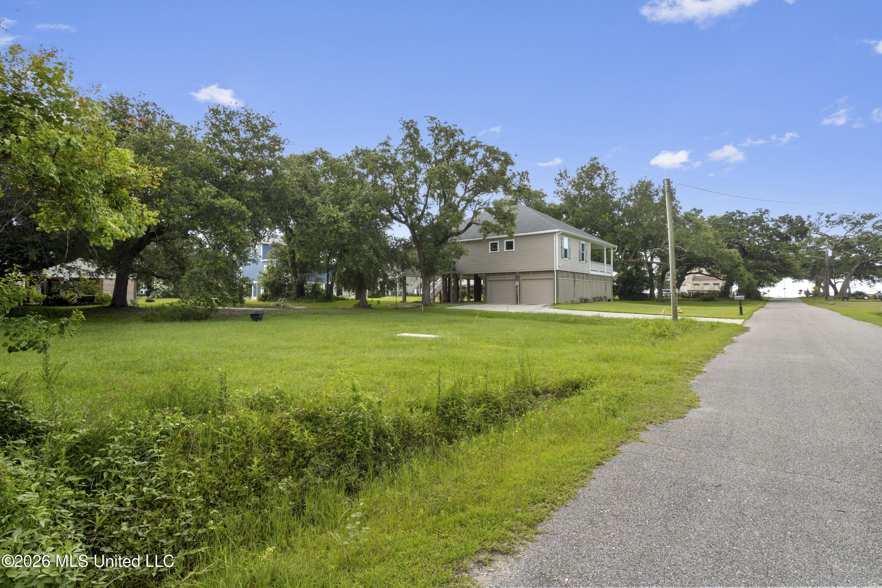 0 Elliot Avenue Property Photo 4