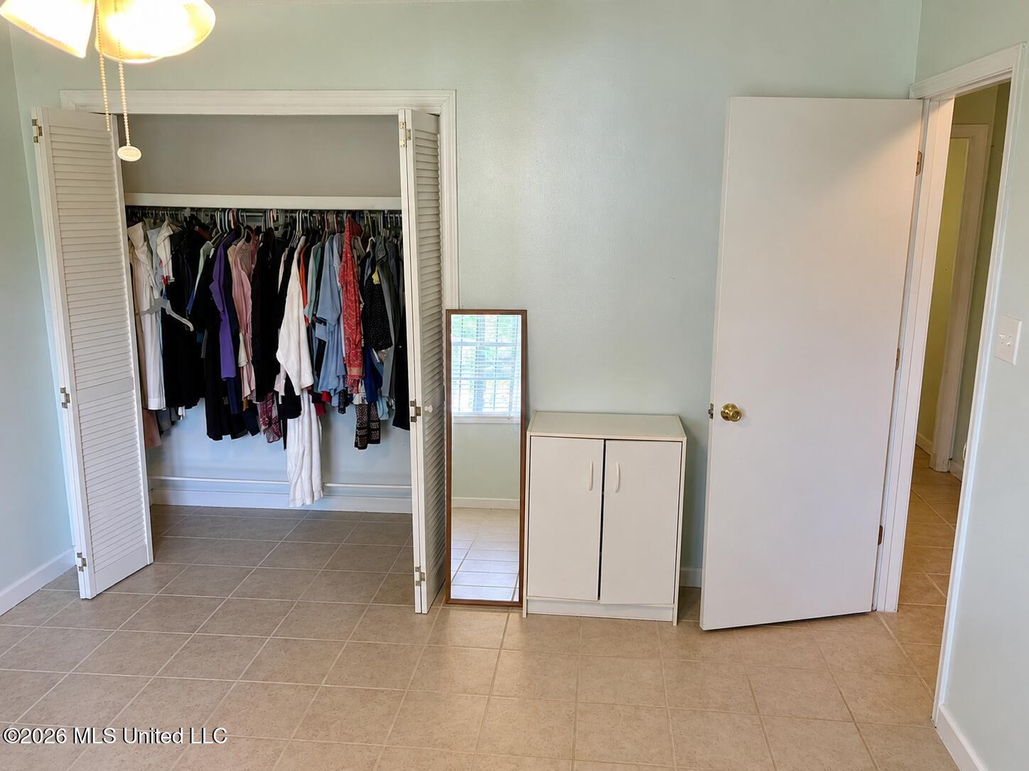 15216 Lawton Drive Property Photo 12