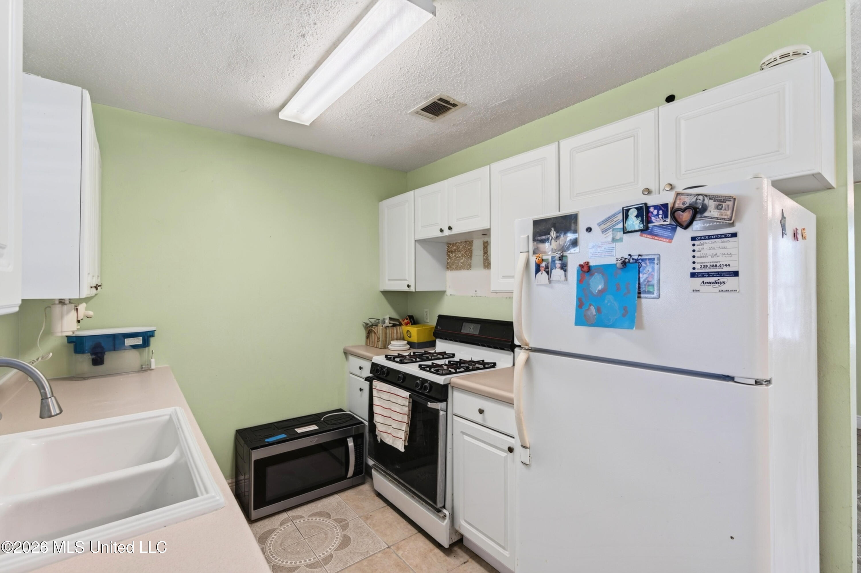 15216 Lawton Drive Property Photo 29