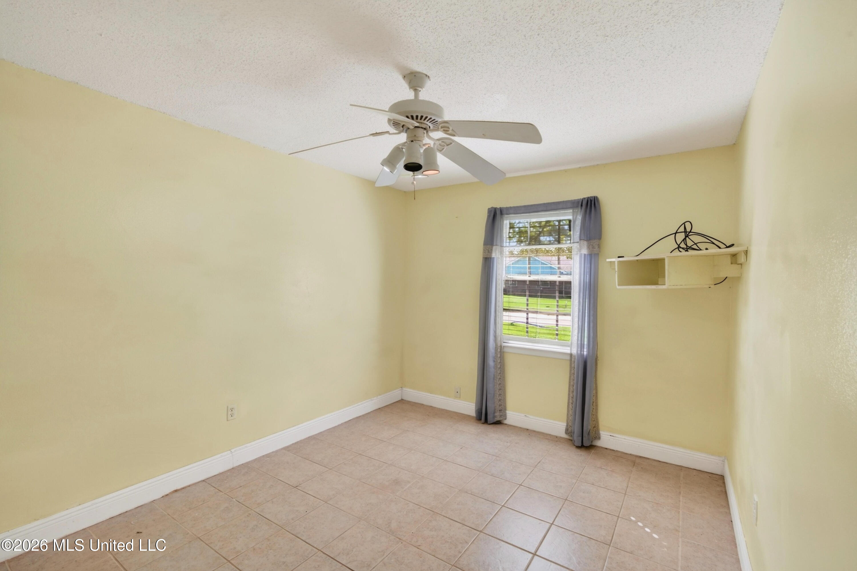 15216 Lawton Drive Property Photo 35