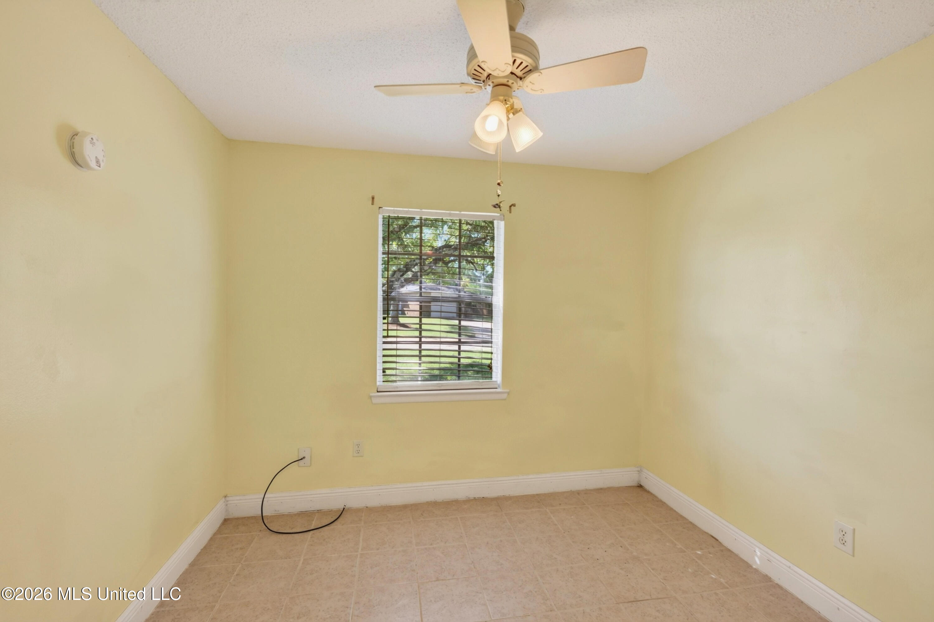 15216 Lawton Drive Property Photo 40