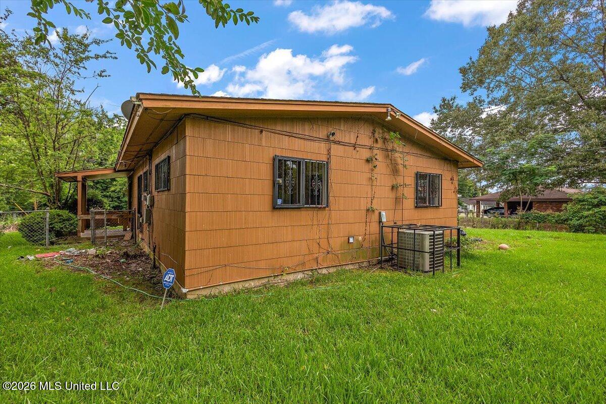 718 George Washington Avenue Property Photo 15