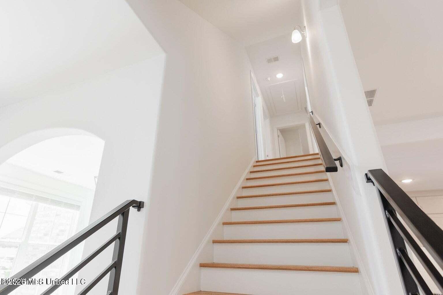 7398 Newbury Drive Property Photo 54
